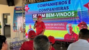 O prefeito José Salomão, bastante emocionado, destacou que Dianópolis foi transformada.